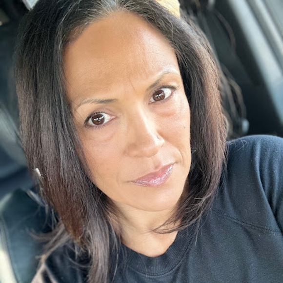 Meet your Posher, Berta - Picture 1 of 1